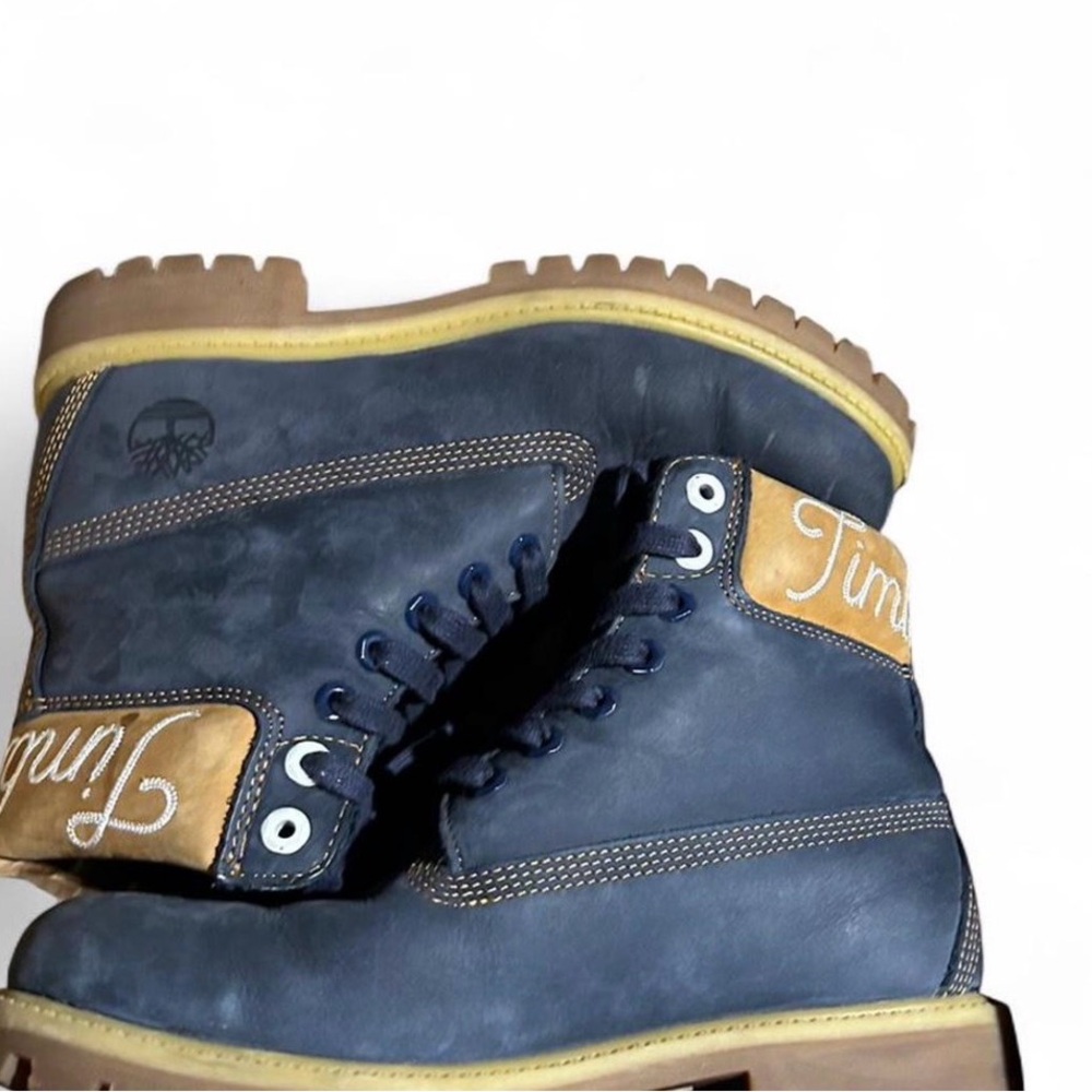 Timberland Limited Edition water proof boots - Picture 4 of 6